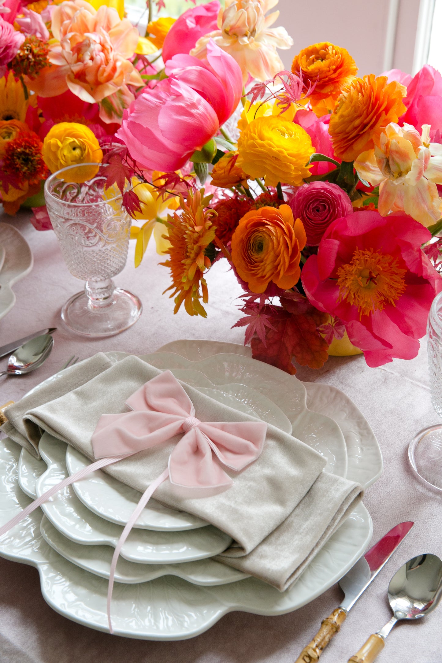 Pink Velvet Napkin Bow (set of 4)